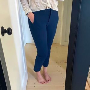 Lululemon On the Move Pant Navy